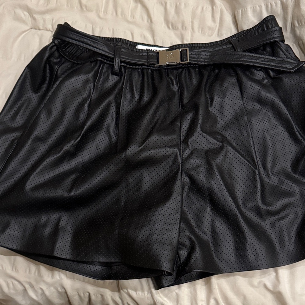 DKNY Black Leather High Waist Women's Shorts with Belt